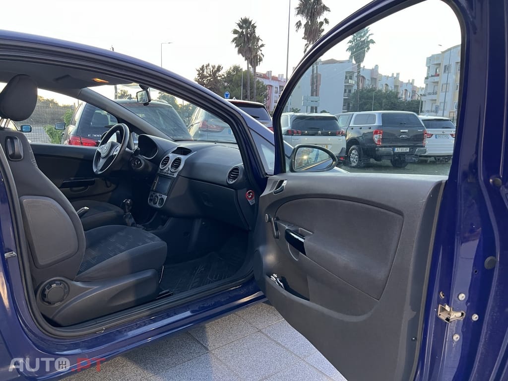 Opel Corsa 1.3 CDTI DPF Active