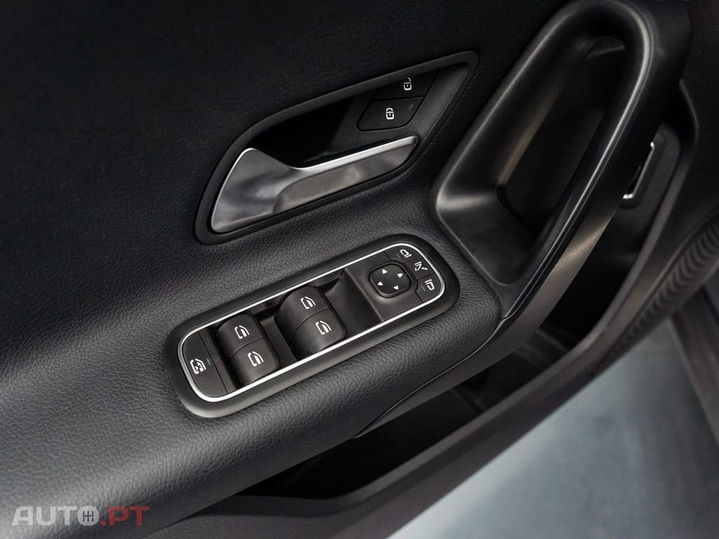 Mercedes-Benz A 250 e Style Plus