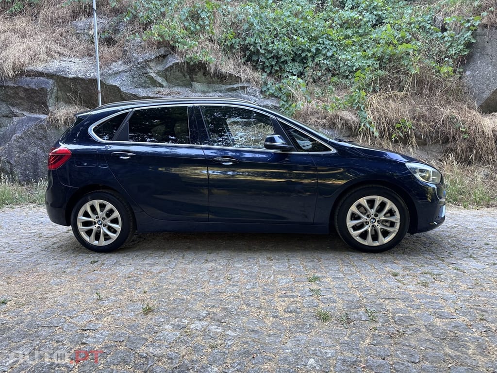BMW 216 d Line Luxury