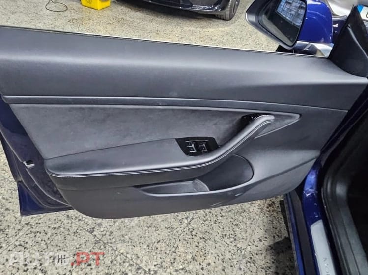 Tesla Model 3 Long Range RWD