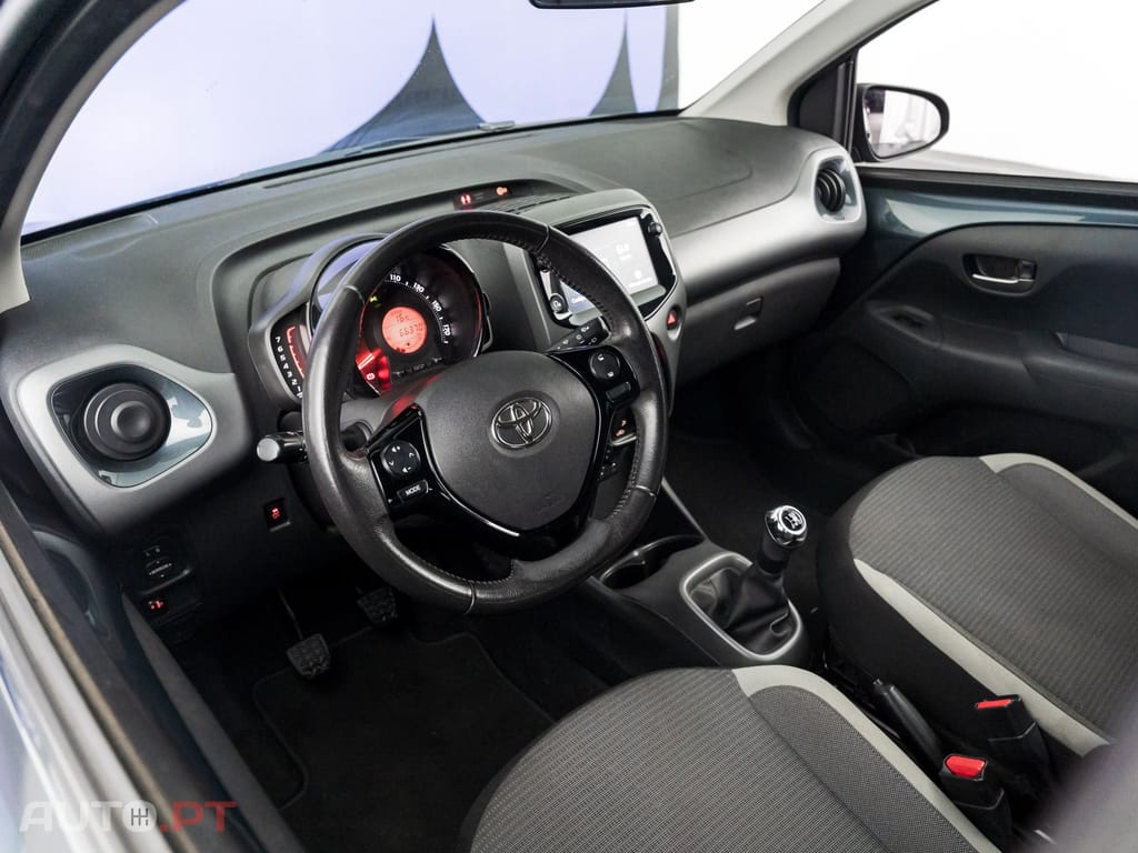 Toyota Aygo 1.0 X-Play+X-Touch
