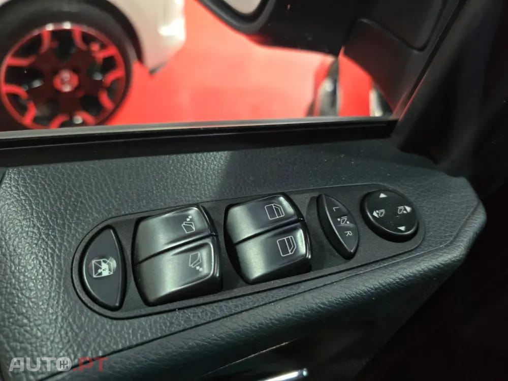 Mercedes-Benz Viano 3.0 CDI DPF Compacta Auto Avantgarde Grand Edition