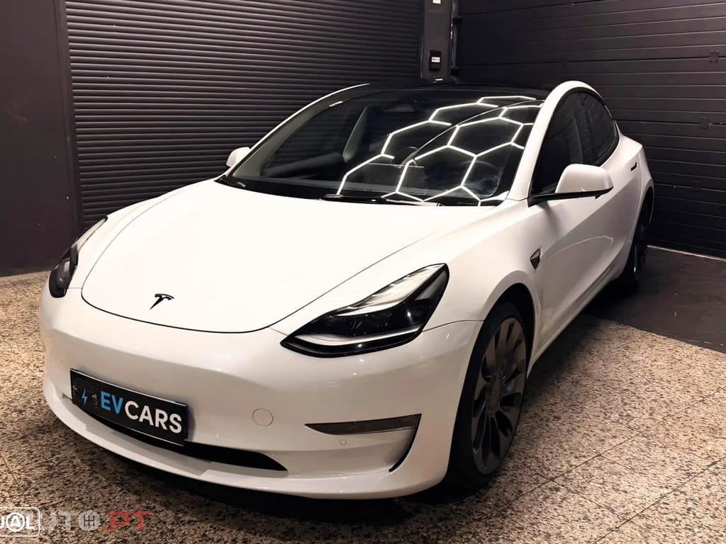 Tesla Model 3 Performance Dual Motor AWD
