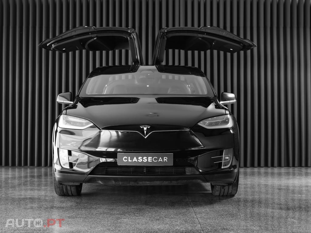 Tesla Model X Ludicrous Performance