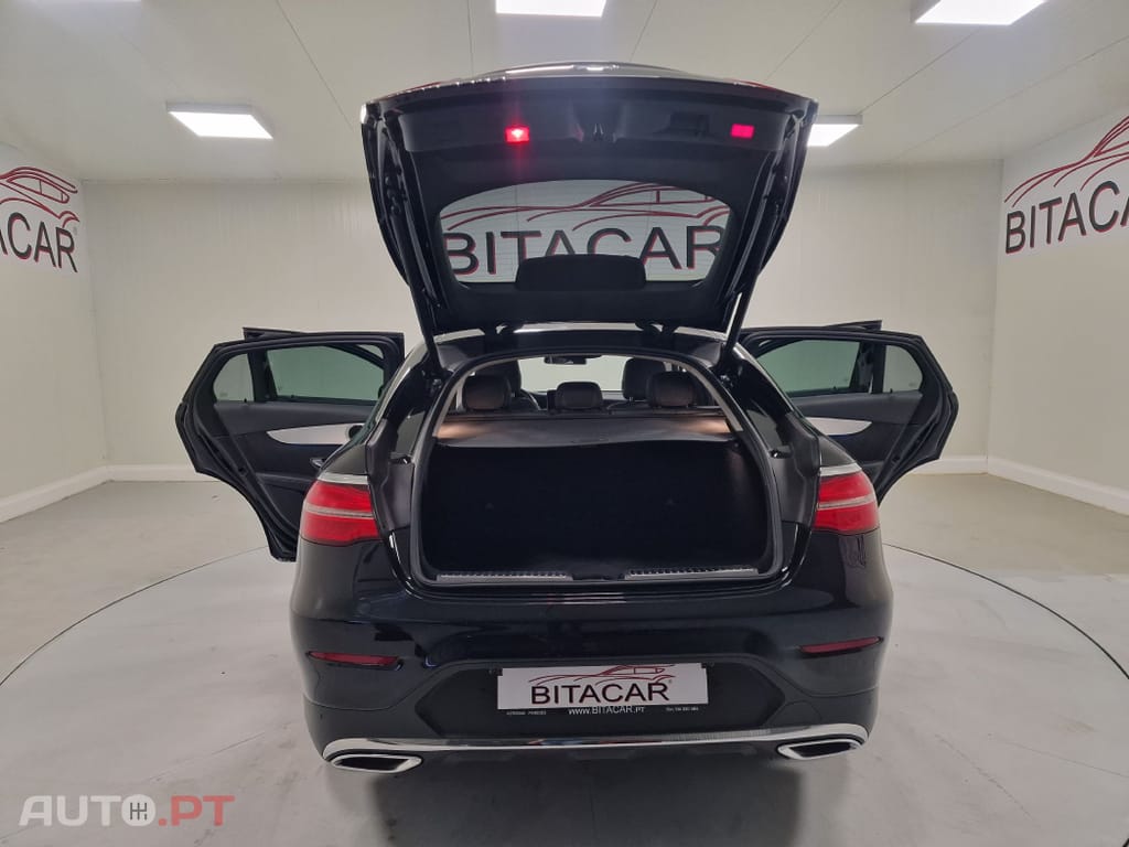 Mercedes-Benz GLC 250 COUPE AMG LINE 4-MATIC AUT.