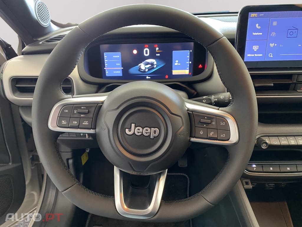 Jeep Avenger 1.2 e-Hybrid Black Edition DCT