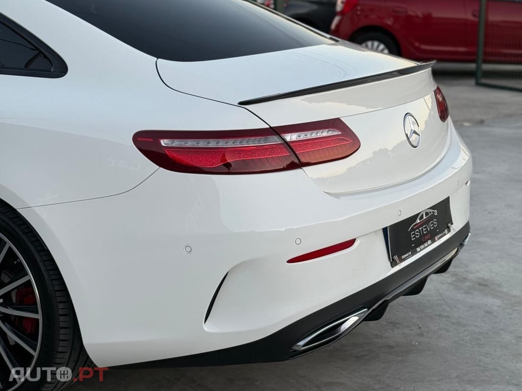 Mercedes-Benz E 220 AMG