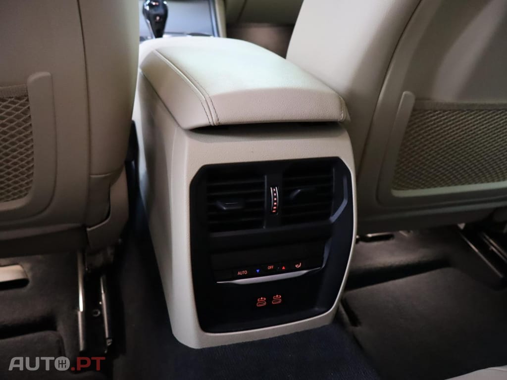 BMW 318 d Auto Advantage