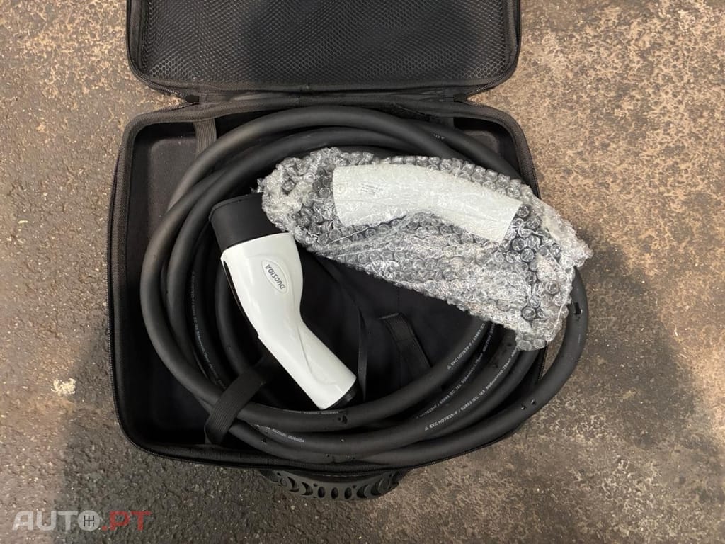 MG ZS EV Standard Luxury