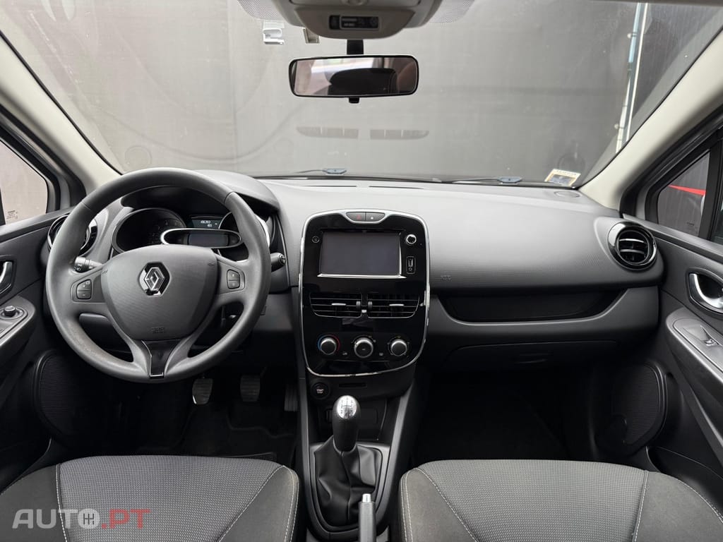 Renault Clio 0.9 TCe Limited Bi-Fuel