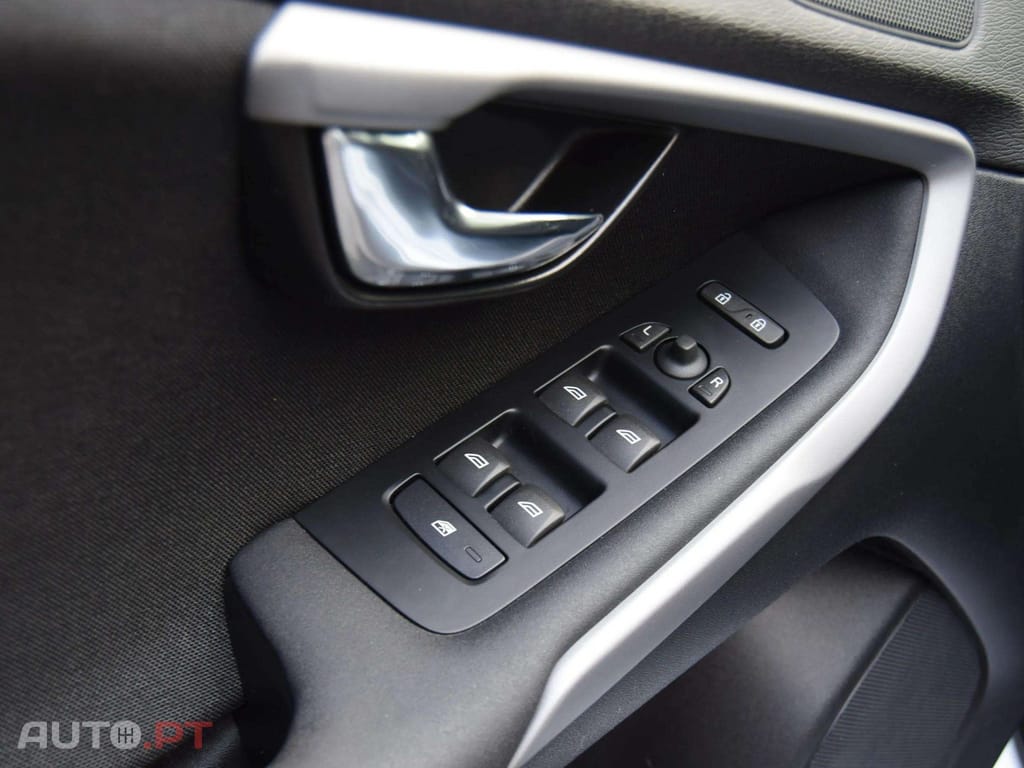 Volvo V40 2.0 D2 Kinetic