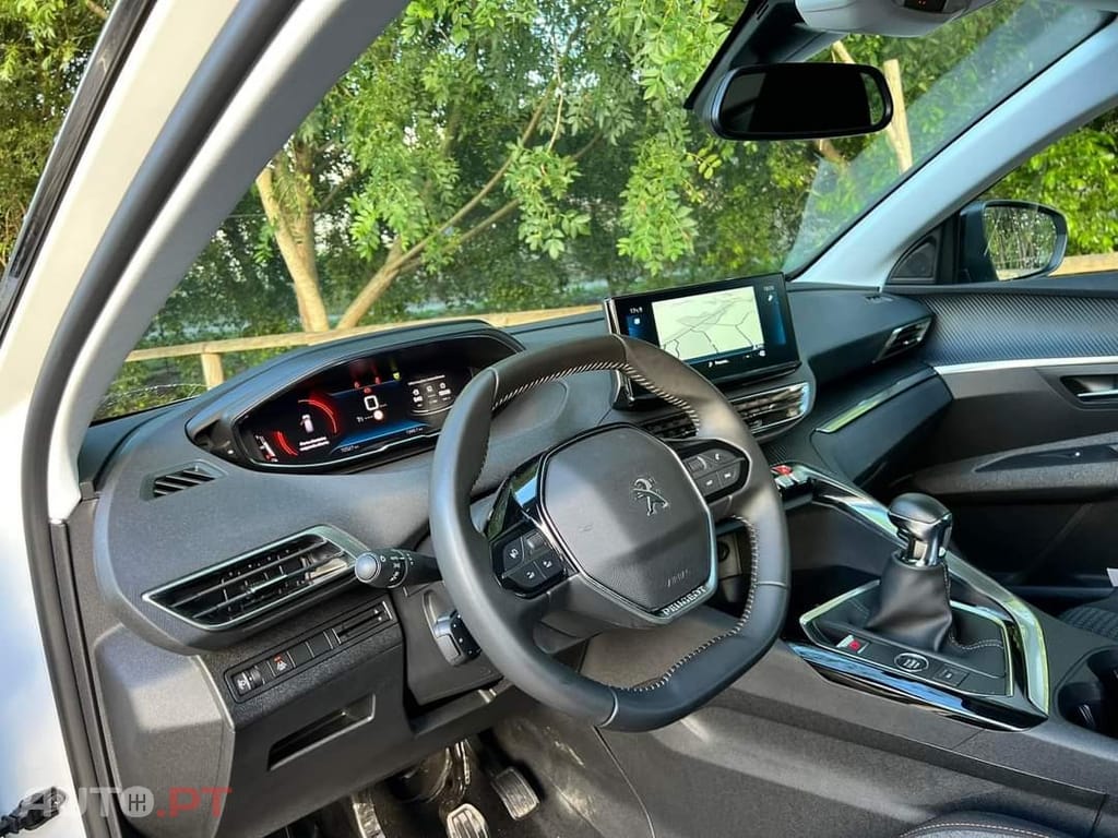 Peugeot 3008 PureTech 130 Stop & Start GPF Active Pack
