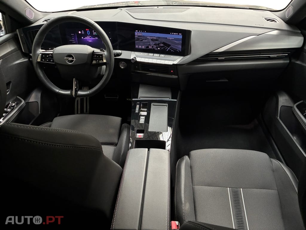 Opel Astra 1.6 T PHEV GSe