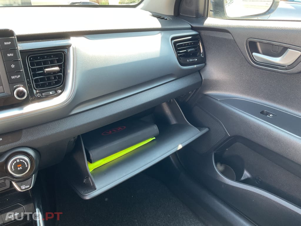 Kia Stonic 1.6 CRDi Urban