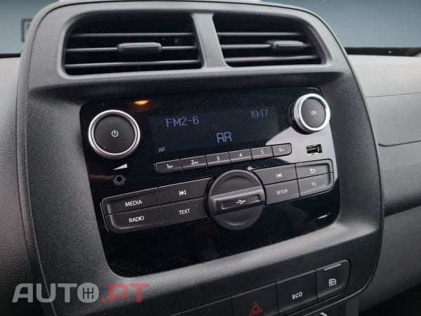Dacia Spring Essential Electric 33kw/ 45 cv