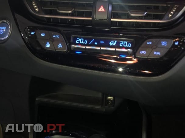 Toyota C-HR 1.8 HSD Comfort+P.Style