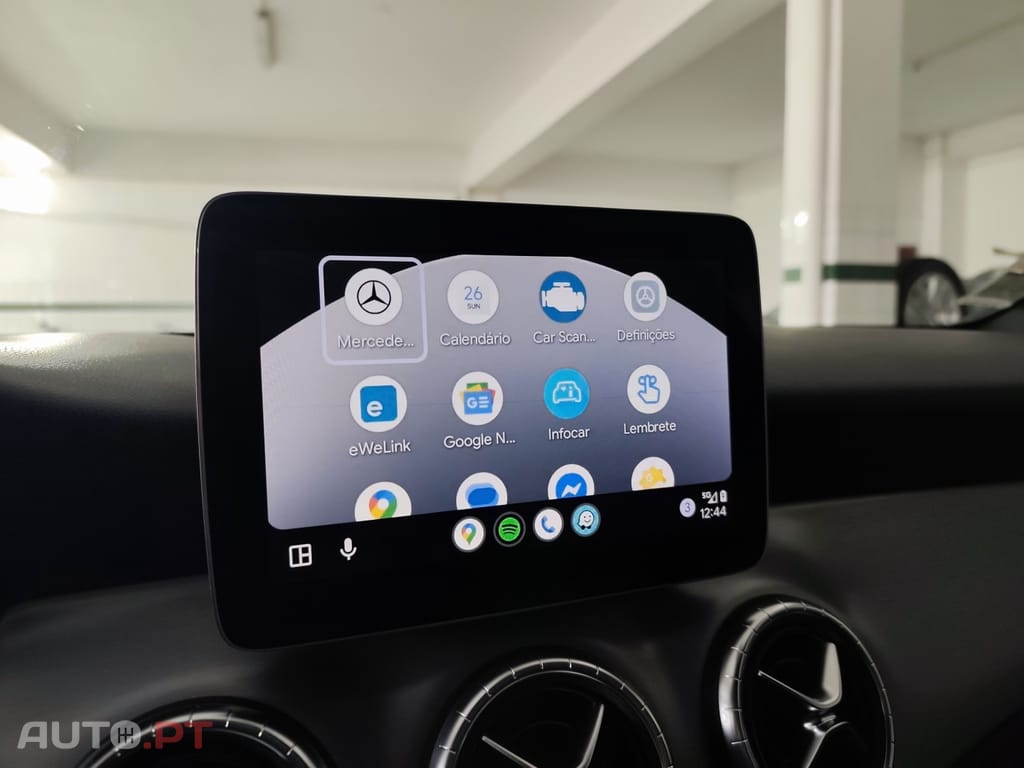 Mercedes-Benz CLA 180 d AMG Line