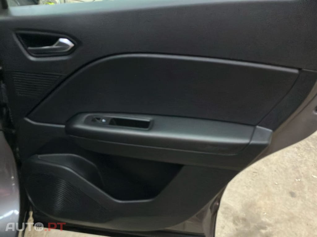 Renault Captur 1.0 TCe Zen