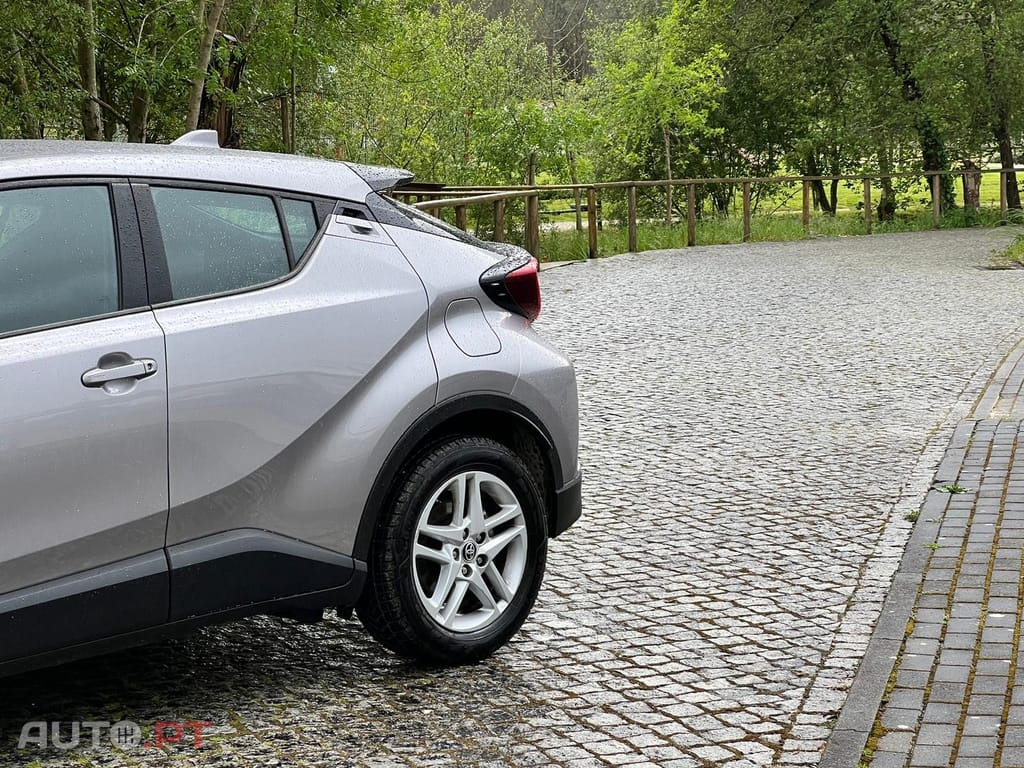 Toyota C-HR 1.8 Hybrid Comfort