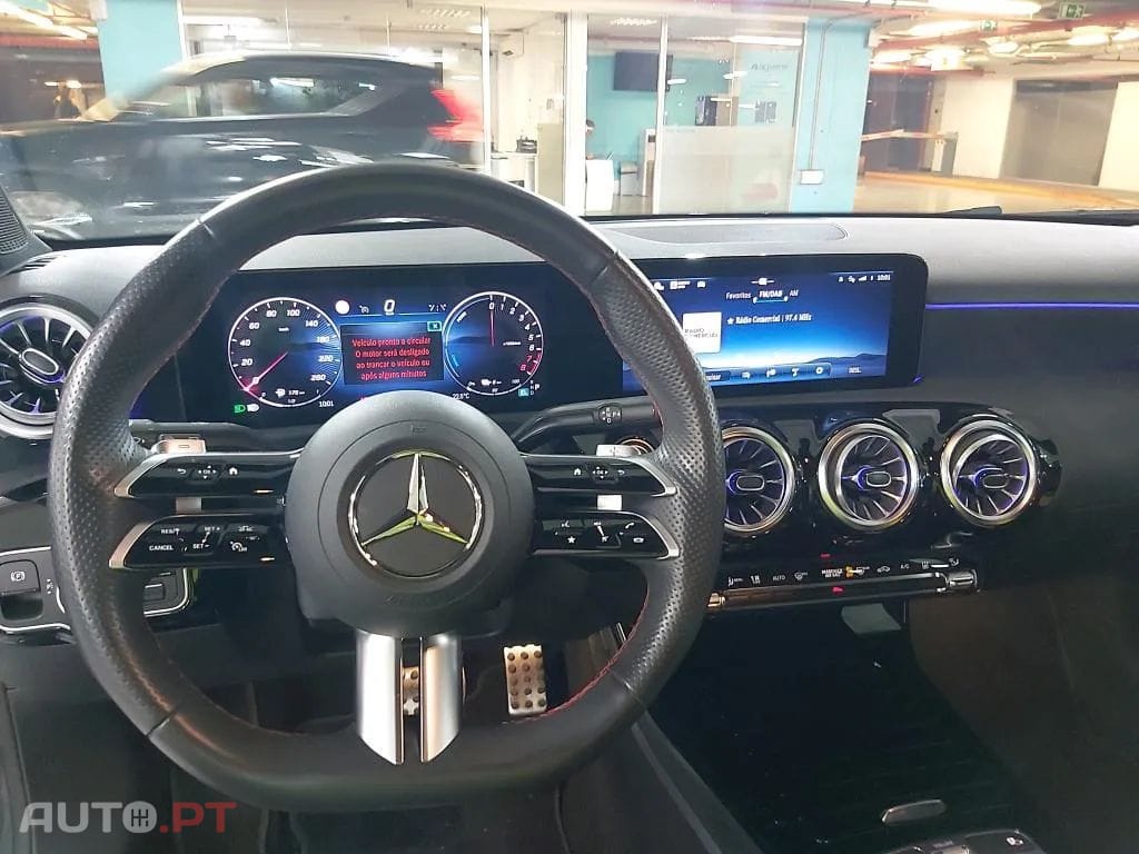 Mercedes-Benz A 250 e