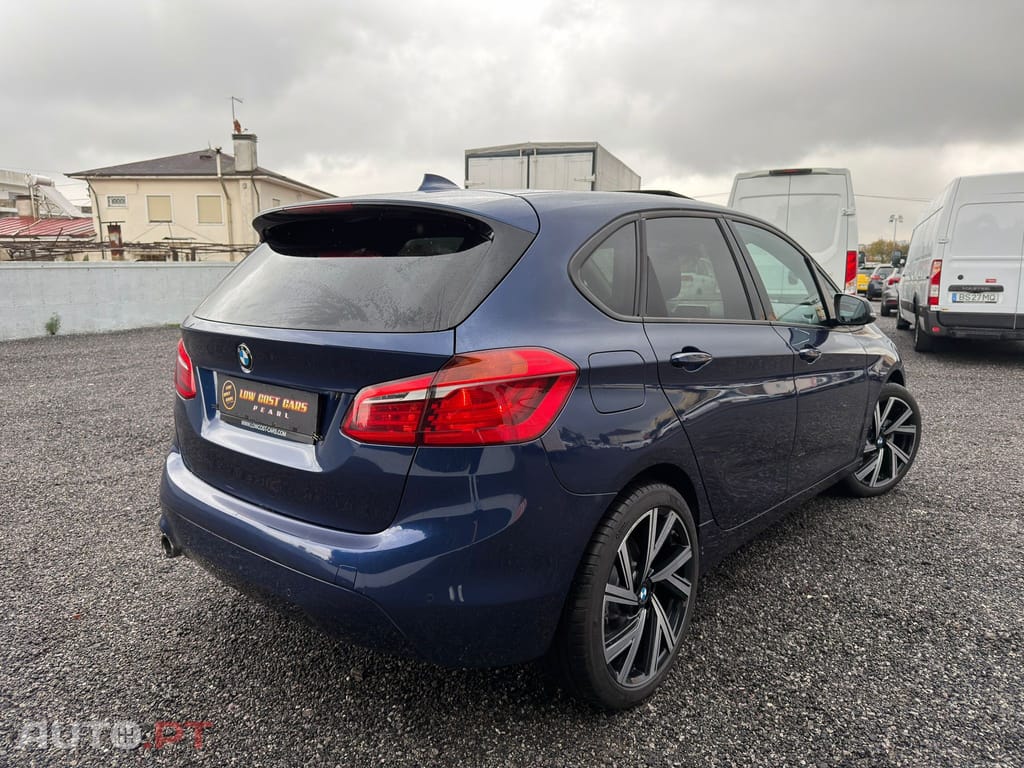 BMW 216 d Line Sport