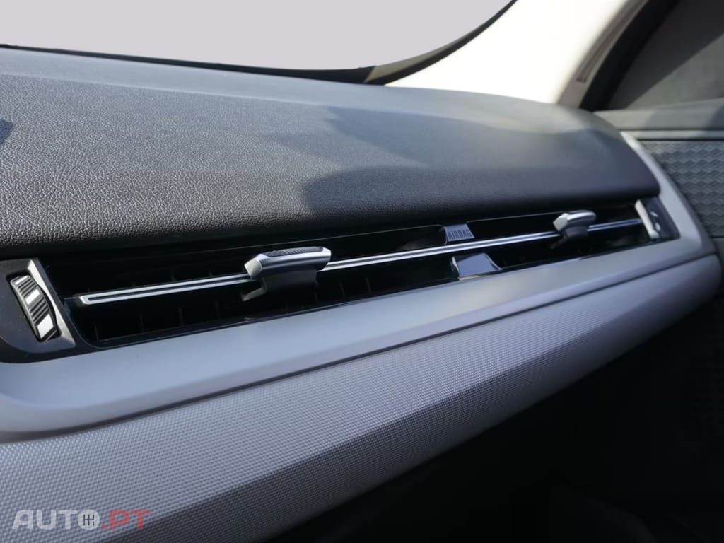 BMW iX1 I.V.A DEDUTÍVEL xDrive30 
