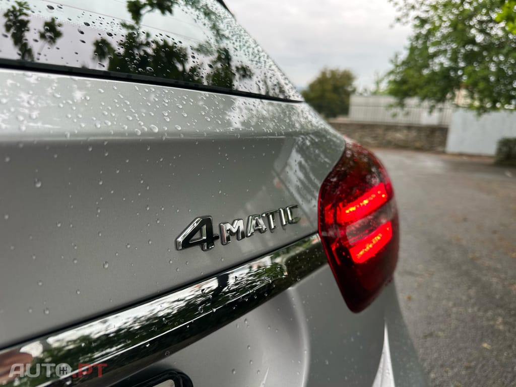 Mercedes-Benz GLA 220 4Matic 8G-DCT Special Edition