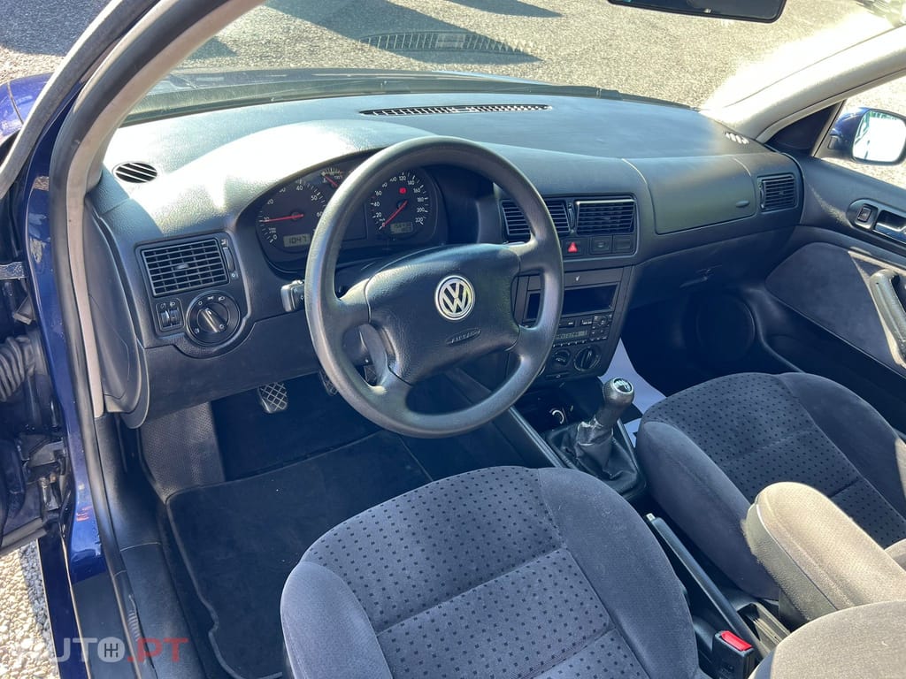 Volkswagen Golf 1.4i Confortline