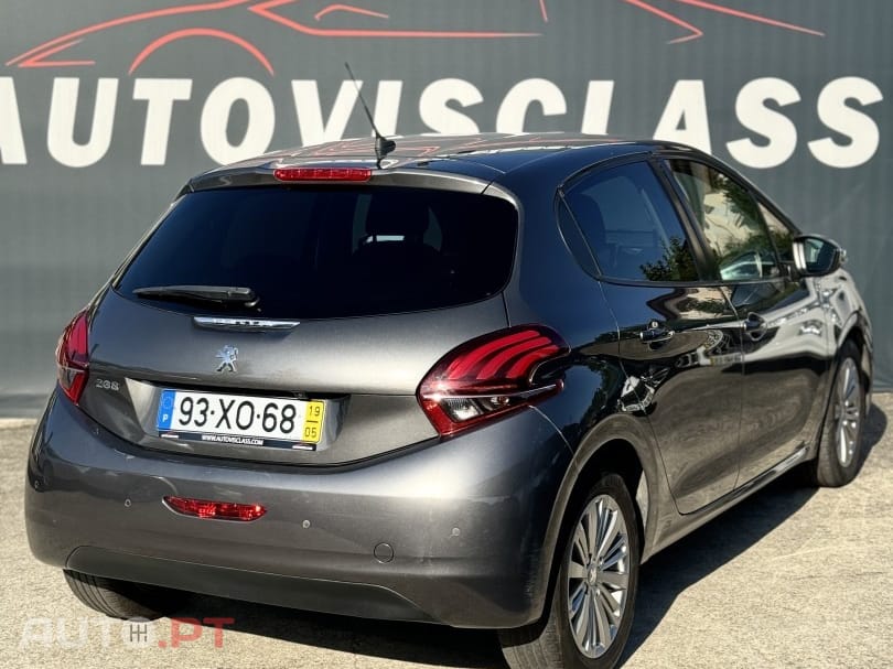 Peugeot 208 1.5 BlueHDi Signature