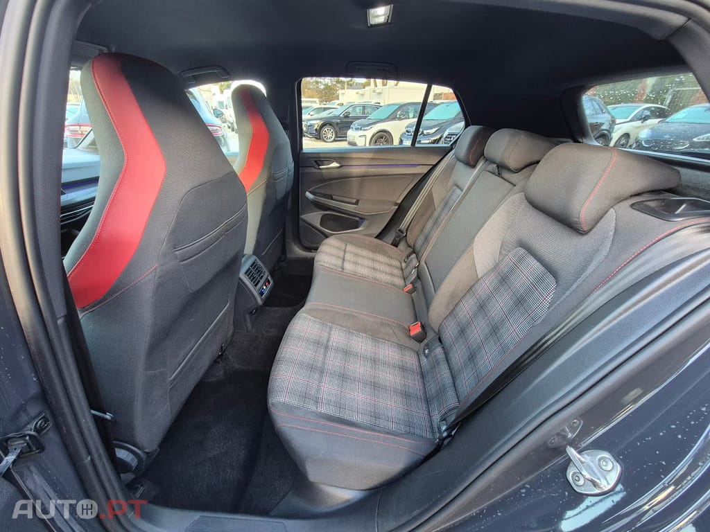 Volkswagen Golf GTI Maxtrix