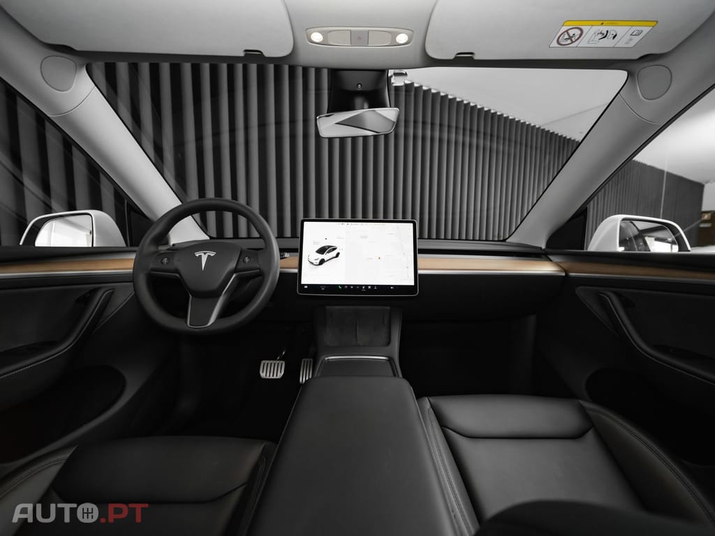 Tesla Model Y Performance Tração Integral