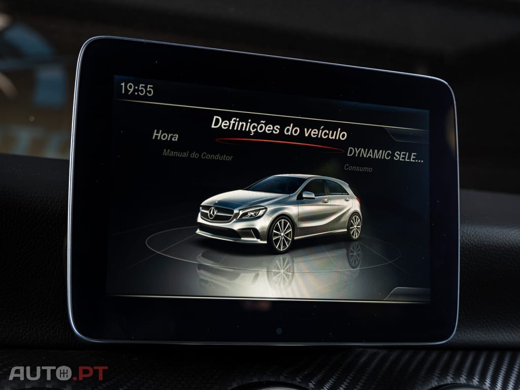 Mercedes-Benz A 180 d AMG Line