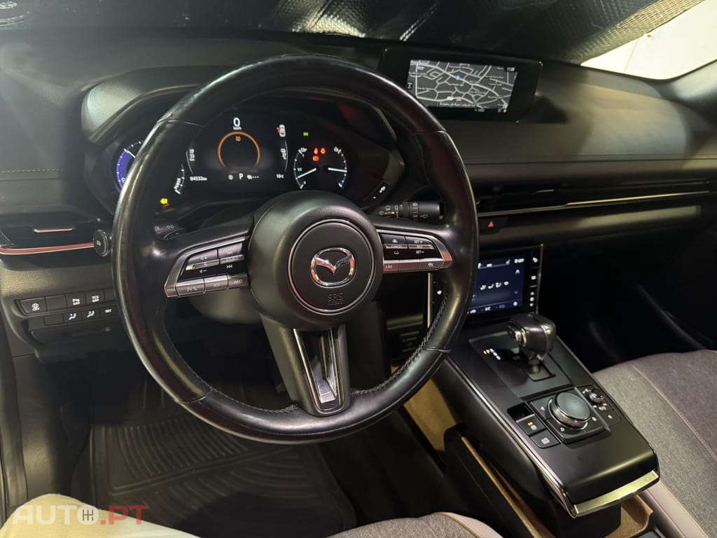 Mazda MX-30 e-SKYACTIV Advantage+Modern Confidence