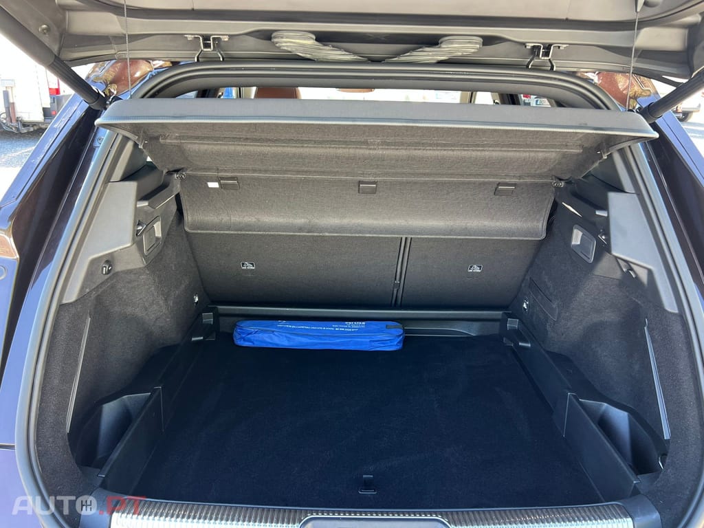 DS DS7 Crossback 2.0 BlueHDi La Première EAT8