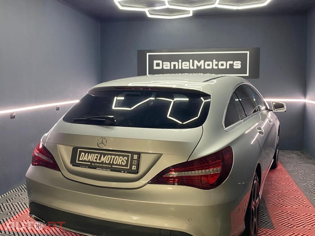 Mercedes-Benz CLA 180 d Shooting Brake Urban