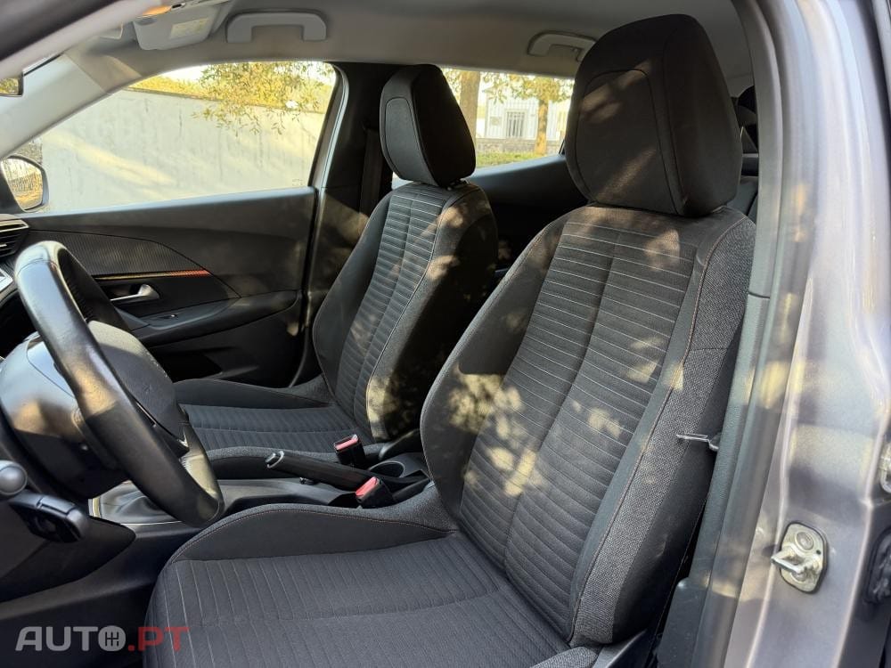 Peugeot 2008 PureTech 100 Stop&Start Allure Pack