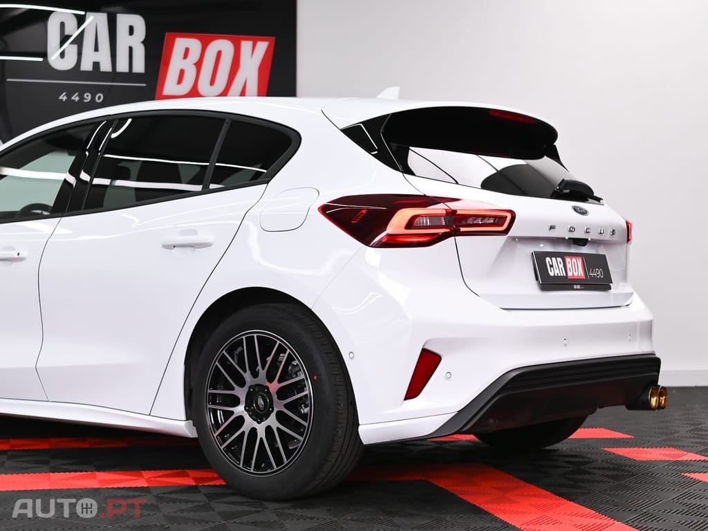 Ford Focus 1.0 EcoBoost MHEV ST-Line X Aut.