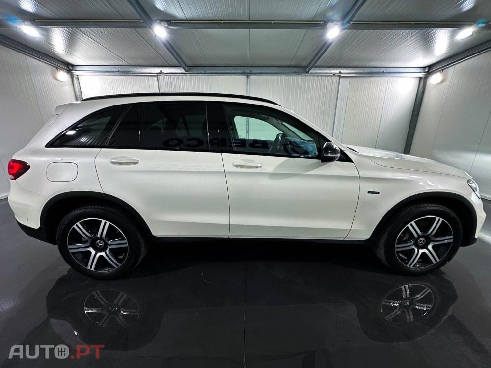 Mercedes-Benz GLC 300 e 4Matic 9G-TRONIC Edition AMG Line