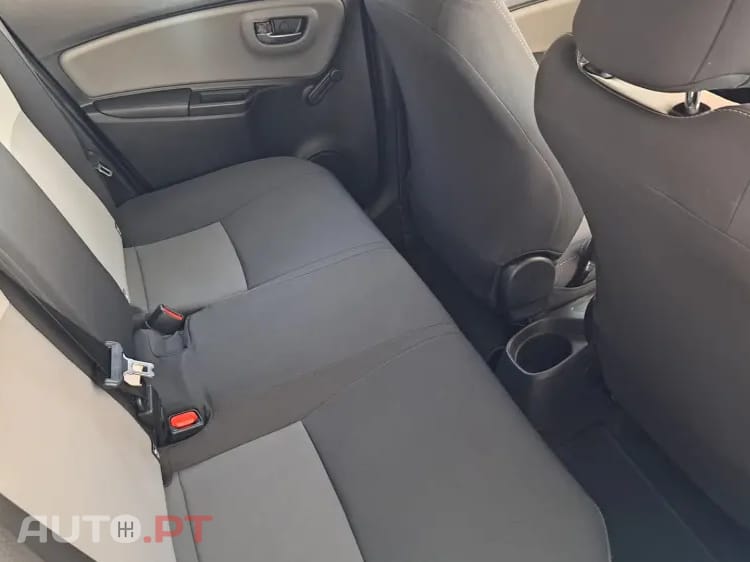 Toyota Yaris 1.5 HSD Sport +P.Techno+P.Luxury
