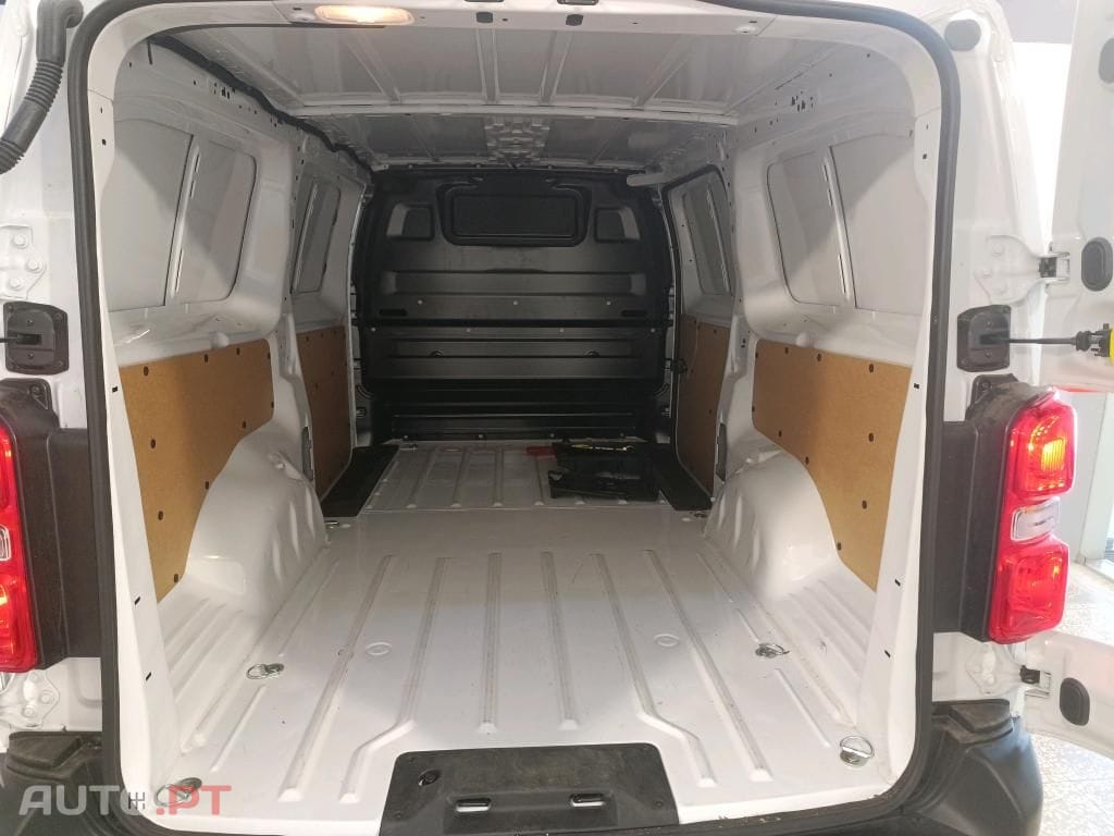 Peugeot Expert 1.5 BlueHDi XL Long