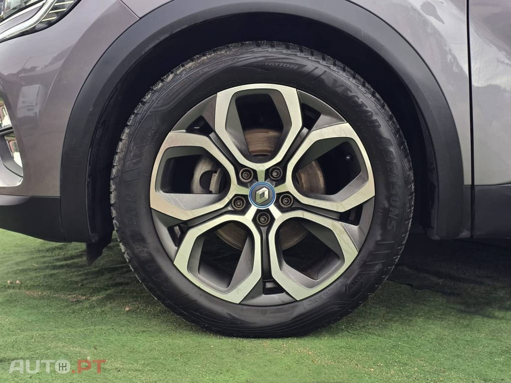 Renault Captur 1.6 E-Tech Plug-In Intens
