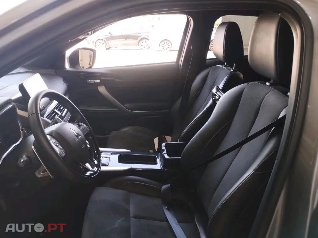 Mitsubishi Eclipse Cross 2.4 PHEV eMotion