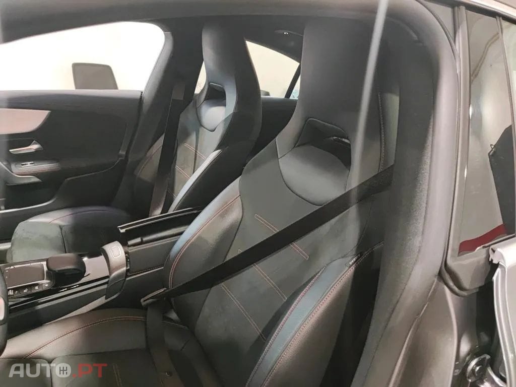 Mercedes-Benz CLA 250 e Style Plus