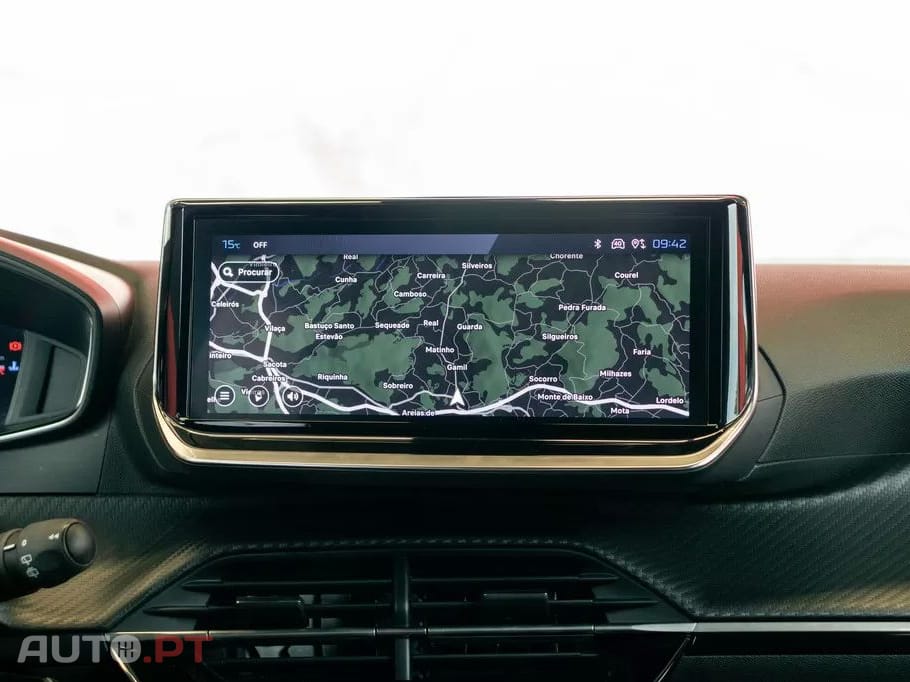 Peugeot 2008 1.2 PureTech Allure EAT8