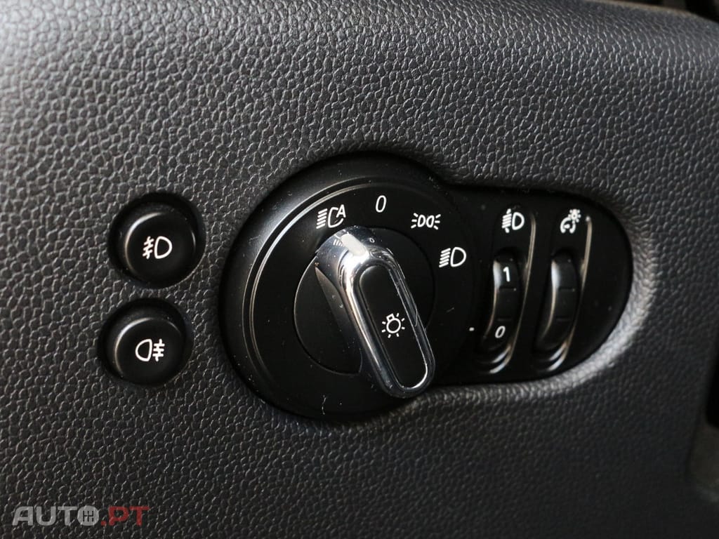 MINI Cooper Cooper S