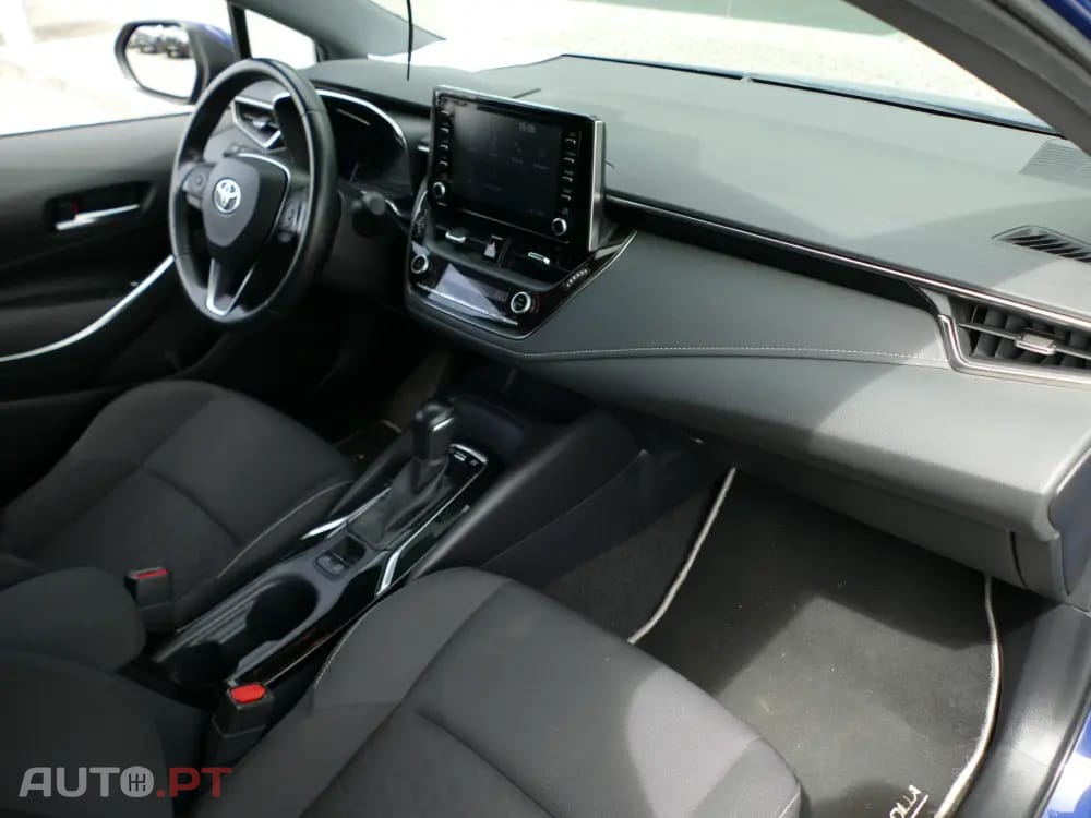 Toyota Corolla 1.8 Hybrid Active