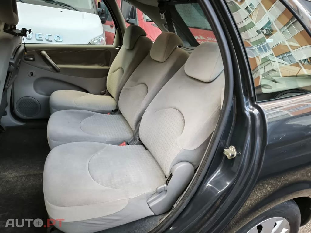 Citroen Xsara Picasso 1.6i Exclusive