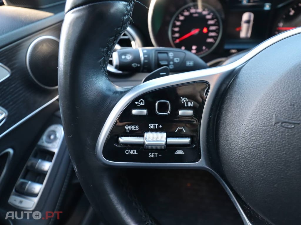 Mercedes-Benz C 300 BlueTEC Hybrid AMG Line