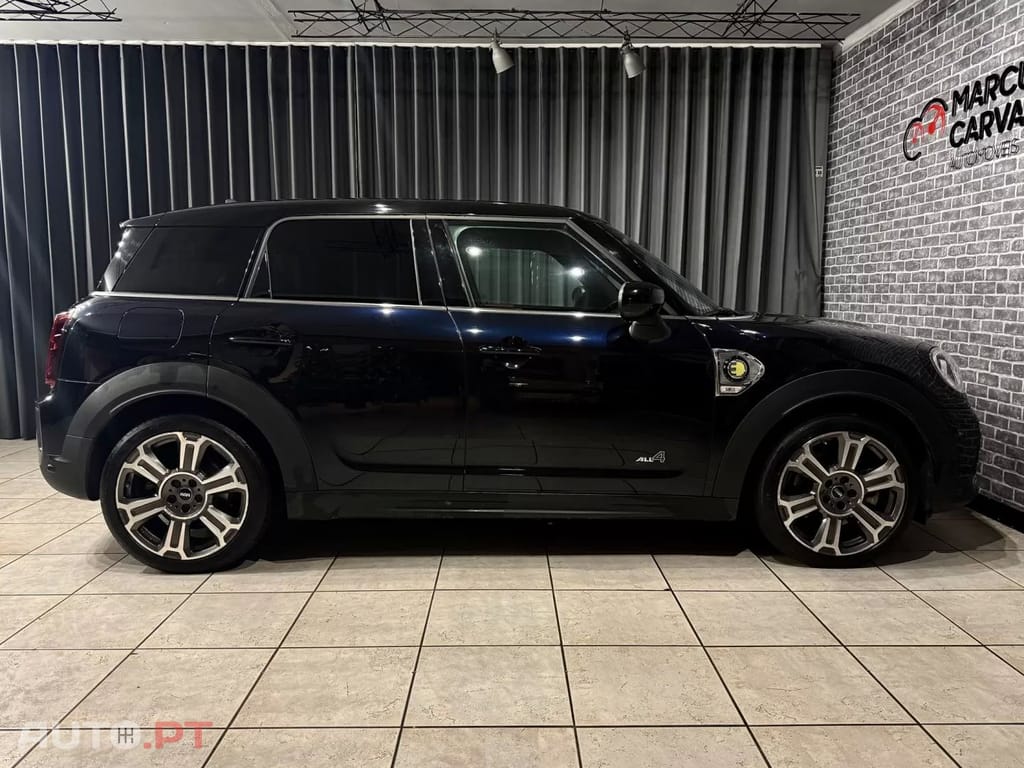 MINI Countryman Cooper SE ALL4 Auto