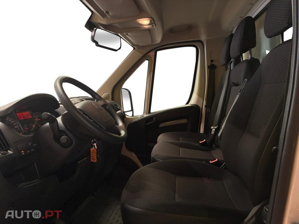 Peugeot Boxer 2.2 BlueHDi L4 3.5T